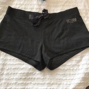 Victoria Sport shorts